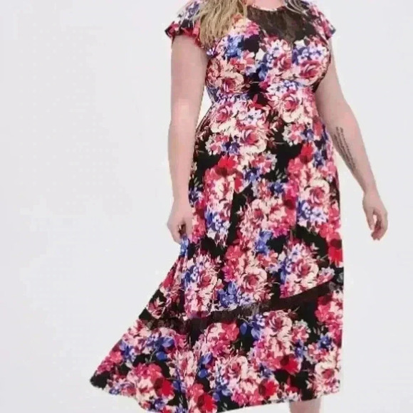 Torrid Skater Midi Studio Knit Lace Floral Multi Colored Dress NWT 2 2X 18/20 - Picture 1 of 11